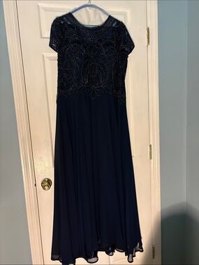 Mother if the Bride Gown- navy. Worn once. Dry cleaned.